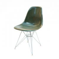 Eames Plastic Side Chair Eiffel Base (1953) OG03ET