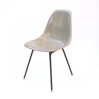Eames Plastic Side Chair H-Base (1953) BE02H
