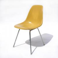 Eames Plastic Side Chair H Base (1953) MU02H