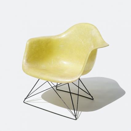 Eames Plastic Arm Chair Cat's cradle (1950) LY