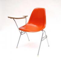 Eames Plastic Side Chair Stacking Base w/Table