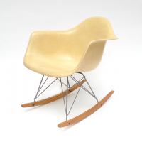 Eames Plastic Arm Chair Rocker Base(1950) PC