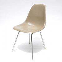 Eames Plastic Side Chair H-Base (1953) GR01H
