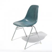 Eames Plastic Side Chair Stacking Base(1955) AM01S