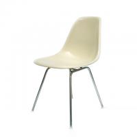 Eames Plastic Side Chair H-Base (1953) WH03H
