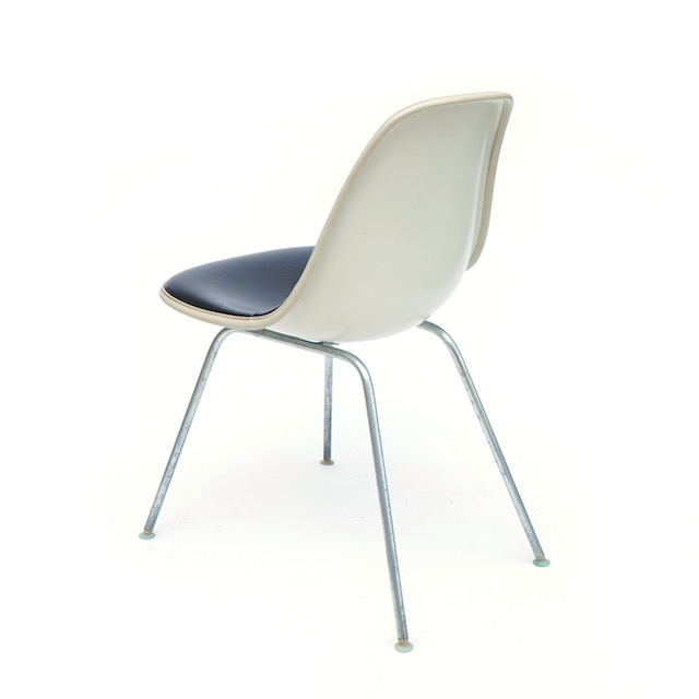 Eames Plastic Side Chair H-Base (1953) UBP06H