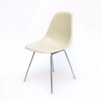 Eames Plastic Side Chair H Base (1953) PA03H