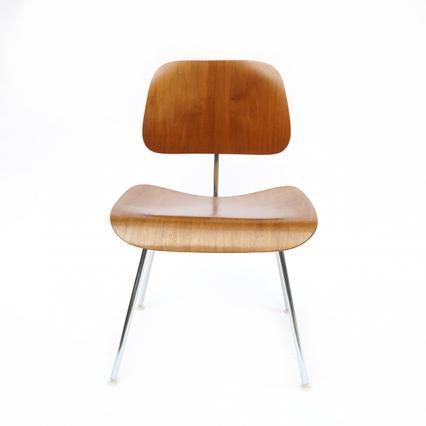 Eames DCM (1946) #4