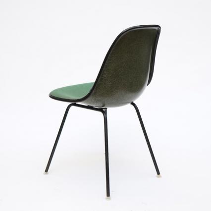 Eames Plastic Side Chair H Base (1953) UHOG02H