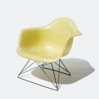 Eames Plastic Arm Chair Cat's cradle (1950) LY