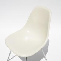 Eames Plastic Side Chair H Base (1953) WH06H