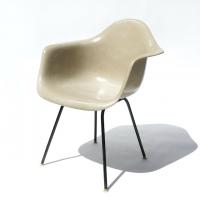 Eames Plastic Arm Chair H- Base (1950) GR03H
