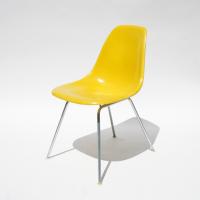 Eames Plastic Side Chair H-Base (1953)YE03H