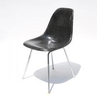 Eames Plastic Side Chair H-Base (1953) BK02H