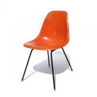 Eames Plastic Side Chair H-Base (1953) OR02H