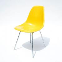 Eames Plastic Side Chair H-Base (1953) YL01H