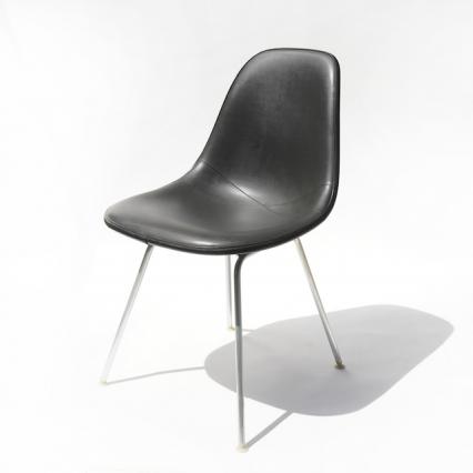 Eames Plastic Side Chair H-Base (1953) BKU03H