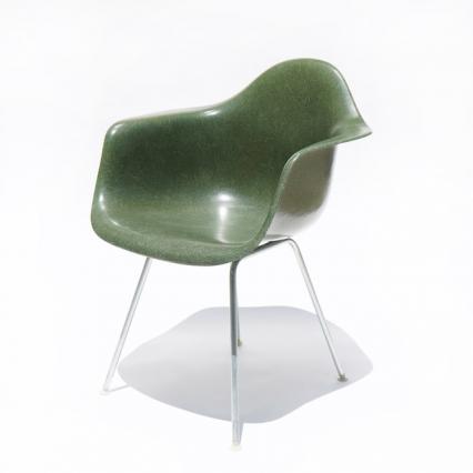 Eames Plastic Arm Chair H- Base (1950) OG01H