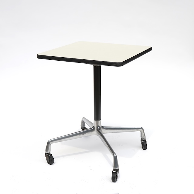 Universal Base Mobile Work Table