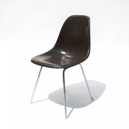 Eames Plastic Side Chair H Base (1953) DT02H