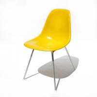 Eames Plastic Side Chair H-Base (1953)YE01H
