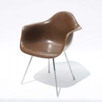 Eames Plastic Arm Chair H- Base (1950) SB05H