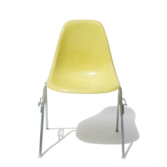 Eames Plastic Side Chair Stacking Base(1955) LY01S