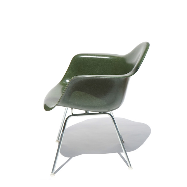Eames Plastic Arm Chair Lounge H Base (1950) OG1LH