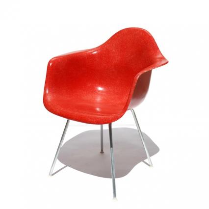 Eames Plastic Arm Chair H- Base (1950) CN01H