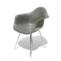 Eames Plastic Arm Chair H- Base (1950) EG01H
