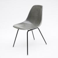 Eames Plastic Side Chair H-Base (1953) EG01H