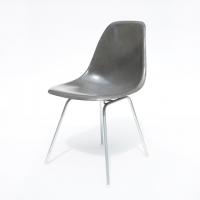 Eames Plastic Side Chair H Base (1953) EG04H