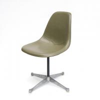 Eames Plastic Side Chair Contract Base (1953) ULG