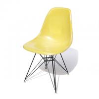 Eames Plastic Side Chair Eiffel Base (1953) LY01ET