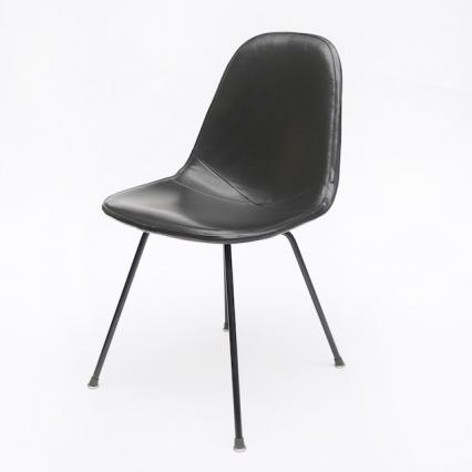Eames Wire Mesh Chair X Base w/full Cover (1951)