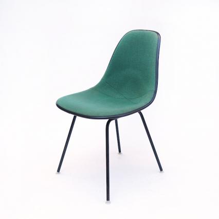 Eames Plastic Side Chair H Base (1953) UHOG01H