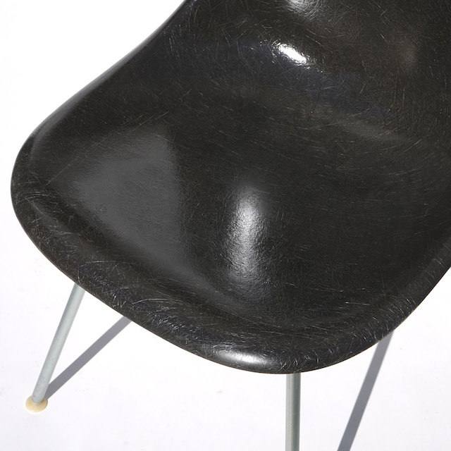 Eames Plastic Side Chair H-Base (1953) DT04H