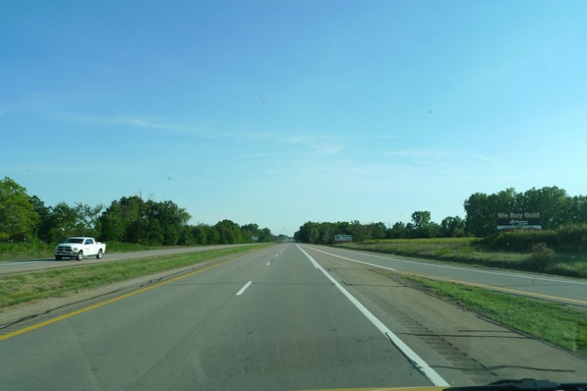 L1090737